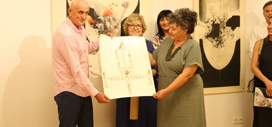 Grand opening of Virgilije Nevjestić’ exhibition, one of the most important graphic artists of the 20th century, in the packed University Gallery